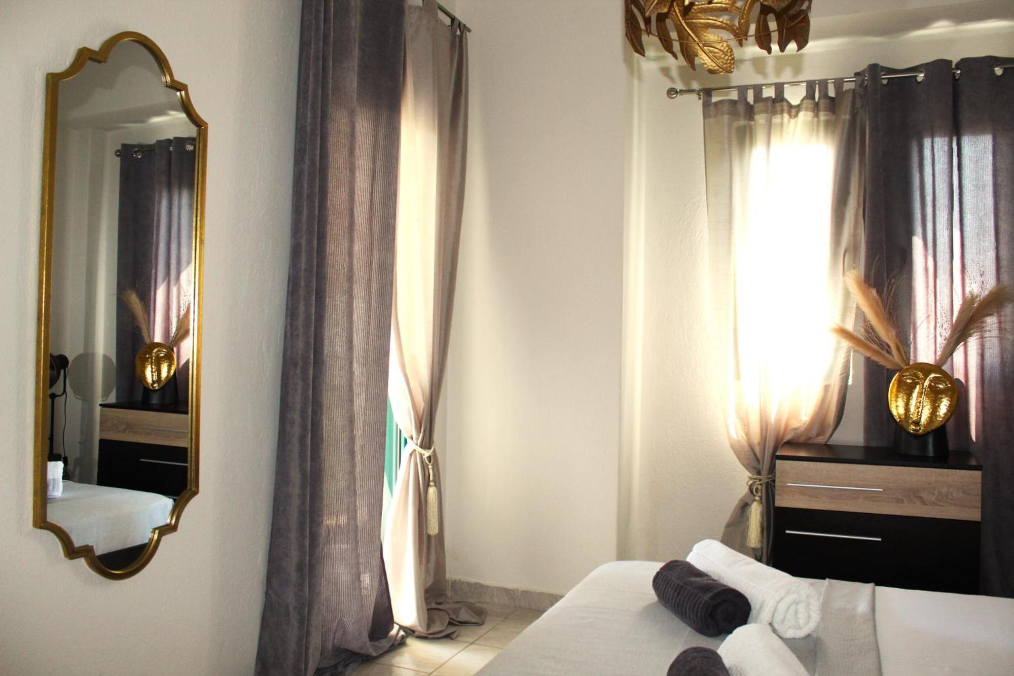 Azure Bliss Suites Nikíti Eksteriør bilde